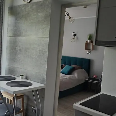 Apartament 84 *